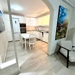 Appartement Cozy Garden By The
