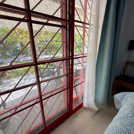 Cozy Garden By The شقة *
